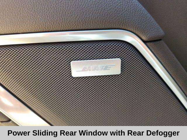 2026 GMC Sierra 1500 Crew Cab, Standard Bed, SLT, 4WD