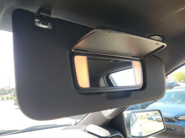 2026 GMC Sierra 1500 Crew Cab, Standard Bed, SLT, 4WD