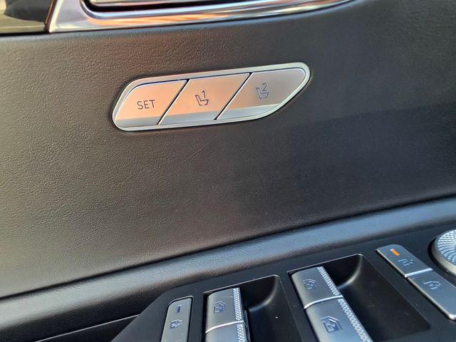 2025 Genesis GV80 2.5T Standard AWD