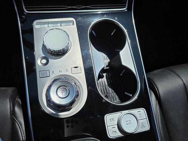 2025 Genesis GV80 2.5T Standard AWD