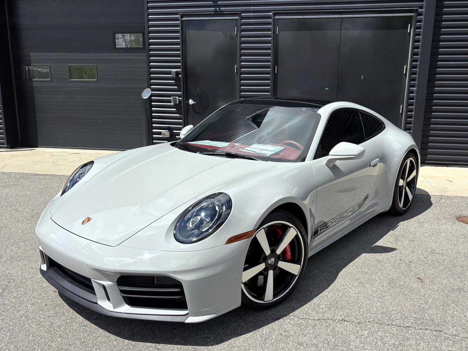 /2025 Porsche 911