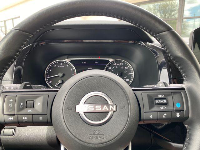 2025 Nissan Pathfinder SL 4WD