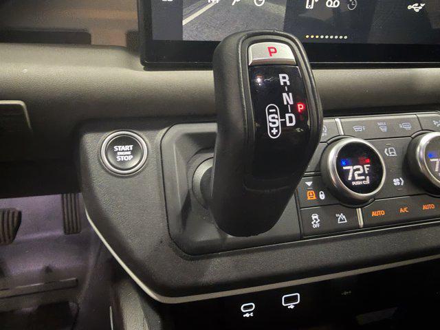 2022 Land Rover Defender 110 X-Dynamic HSE