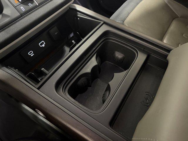 2022 Land Rover Defender 110 X-Dynamic HSE