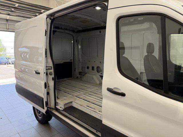 2023 Ford Transit Cargo Van Base