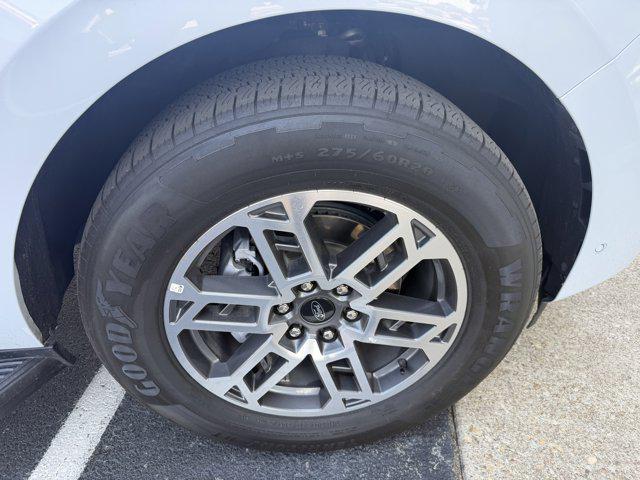 2025 Ford Expedition Active MAX
