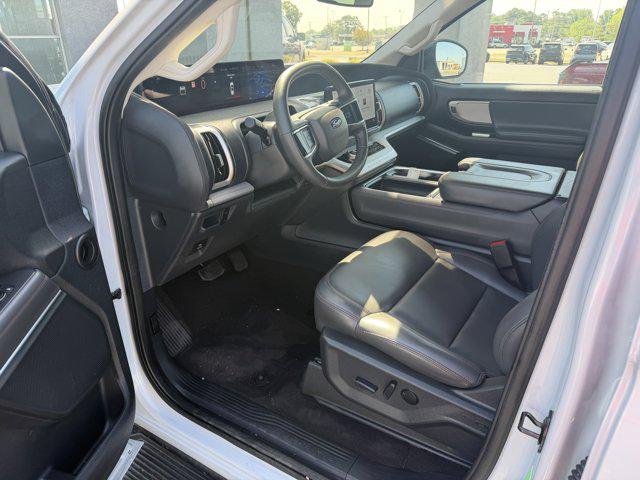 2025 Ford Expedition Active MAX