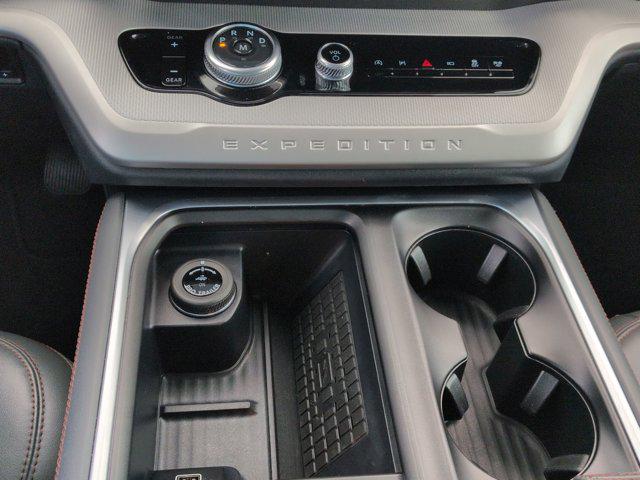 2025 Ford Expedition Active MAX