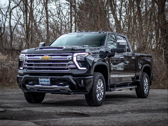 2024 Chevrolet Silverado 2500HD 4WD Crew Cab Standard Bed High Country
