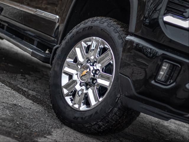 2024 Chevrolet Silverado 2500HD 4WD Crew Cab Standard Bed High Country