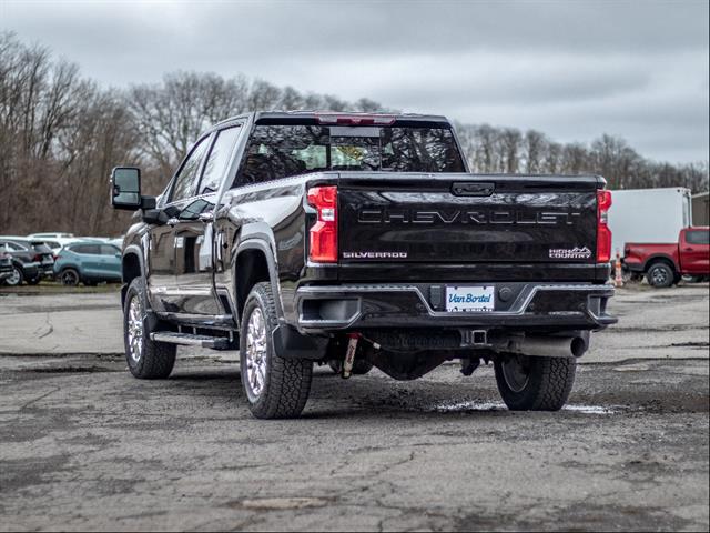 2024 Chevrolet Silverado 2500HD 4WD Crew Cab Standard Bed High Country