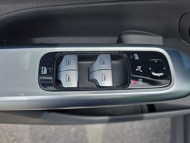 2023 Mercedes-Benz GLC 4MATIC SUV