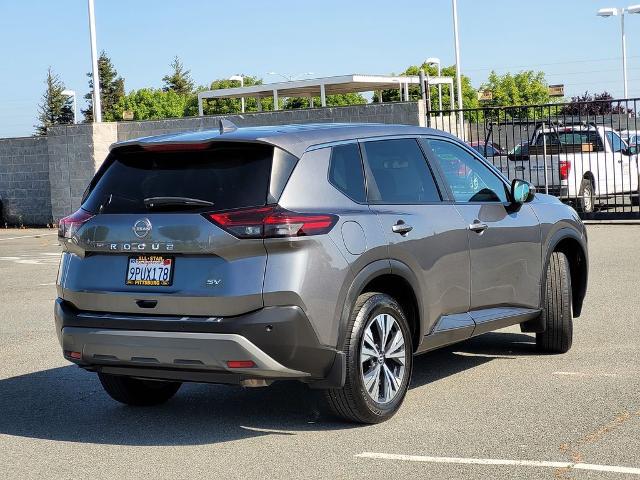 2022 Nissan Rogue SV FWD