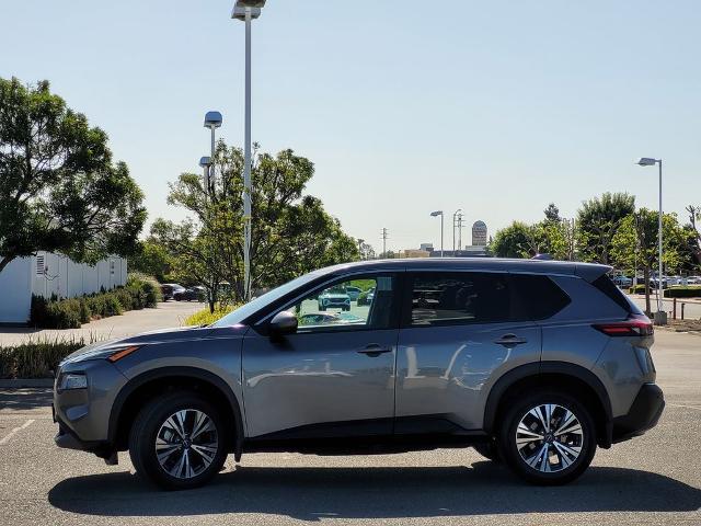 2022 Nissan Rogue SV FWD