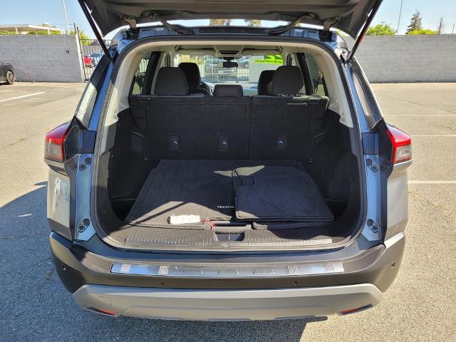 2022 Nissan Rogue SV FWD