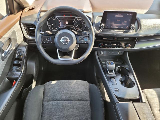 2022 Nissan Rogue SV FWD