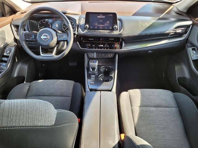 2022 Nissan Rogue SV FWD