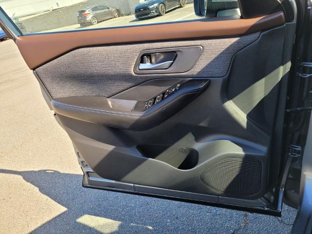2022 Nissan Rogue SV FWD
