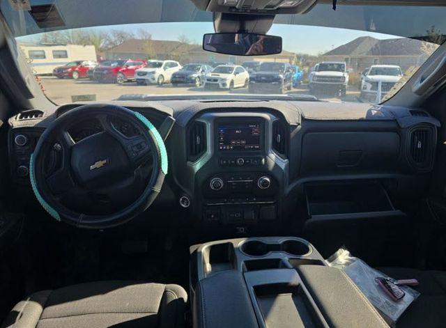 2024 Chevrolet Silverado 2500HD 4WD Double Cab Standard Bed Custom