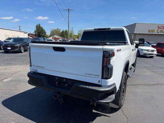2024 Chevrolet Silverado 2500HD 4WD Double Cab Standard Bed Custom