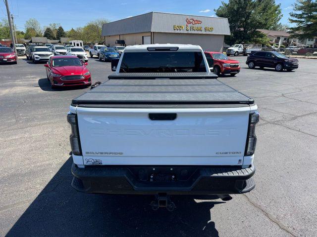 2024 Chevrolet Silverado 2500HD 4WD Double Cab Standard Bed Custom