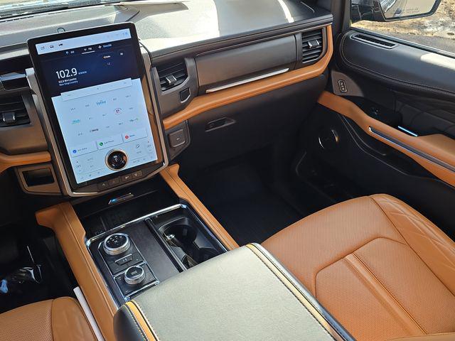 2024 Ford Expedition Platinum MAX