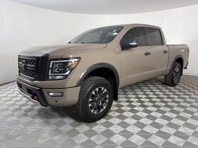 2022 Nissan Titan Crew Cab PRO-4X 4x4