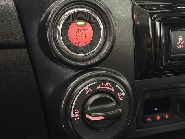 2022 Nissan Titan Crew Cab PRO-4X 4x4