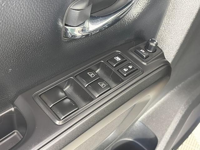 2022 Nissan Titan Crew Cab PRO-4X 4x4