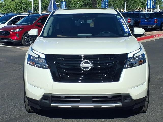 2024 Nissan Pathfinder Platinum FWD