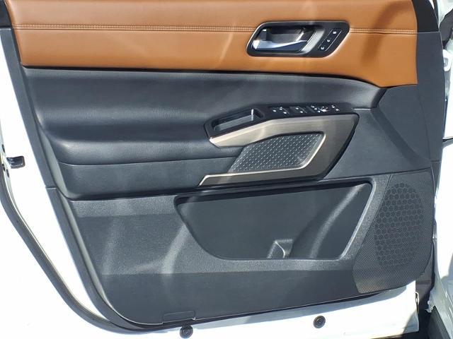 2024 Nissan Pathfinder Platinum FWD