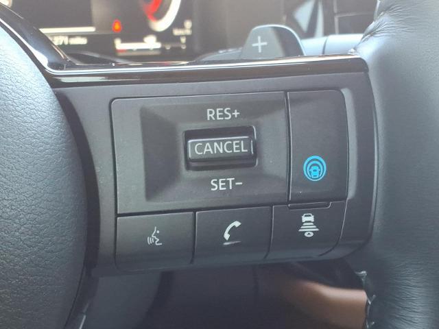 2024 Nissan Pathfinder Platinum FWD