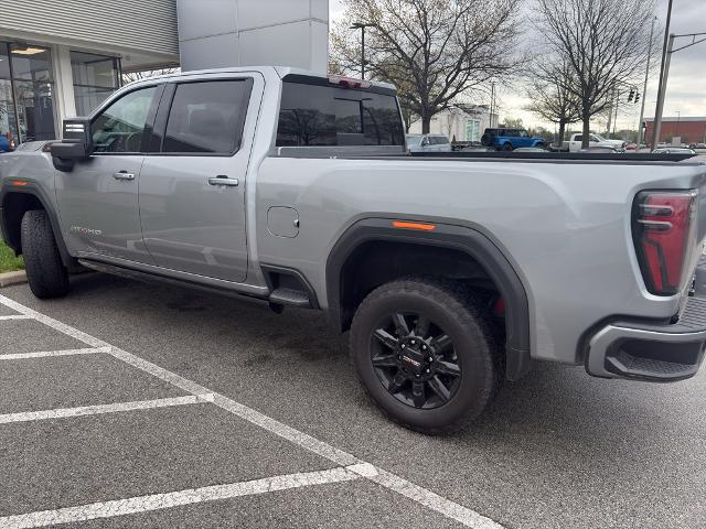 2025 GMC Sierra 2500HD 4WD Crew Cab Standard Bed AT4
