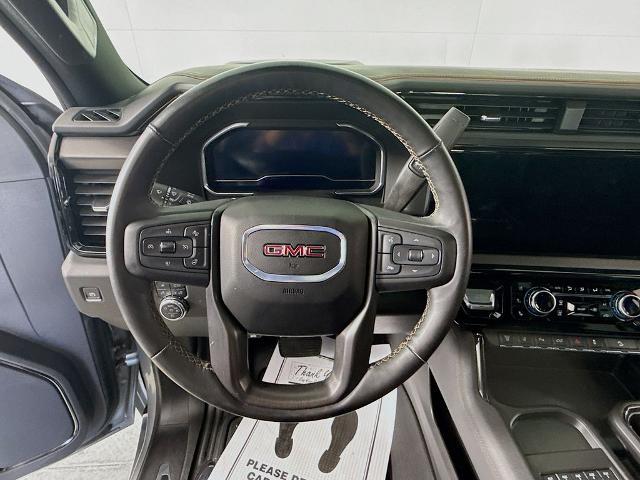 2025 GMC Sierra 2500HD 4WD Crew Cab Standard Bed AT4