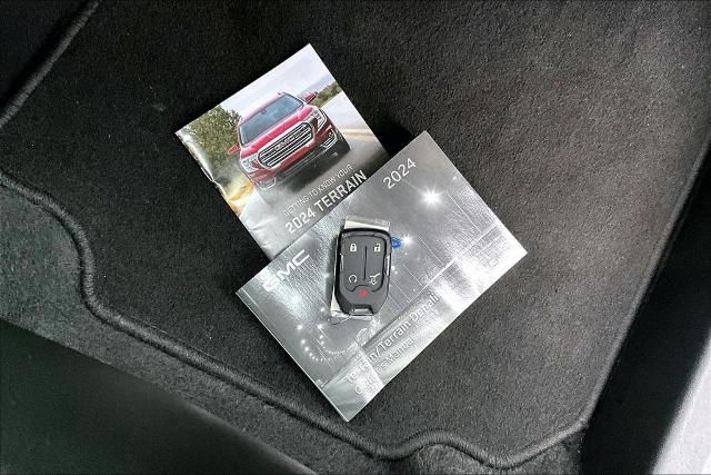 2024 GMC Terrain AWD SLT