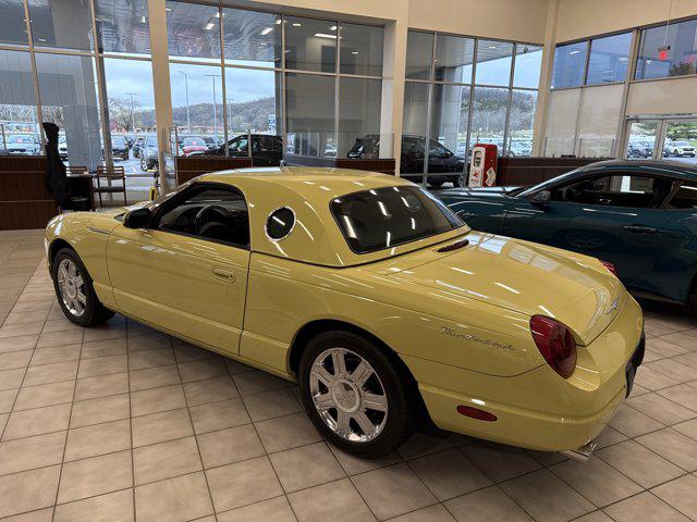 2005 Ford Thunderbird Base