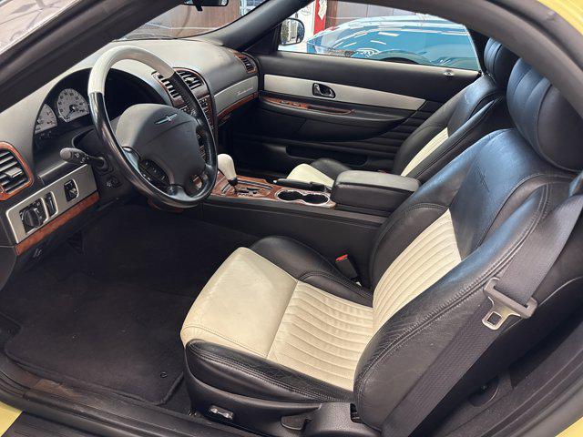 2005 Ford Thunderbird Base