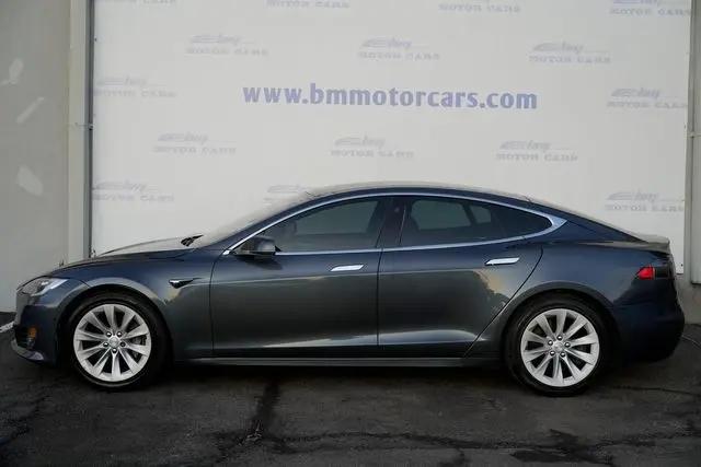 2017 Tesla Model S 75D