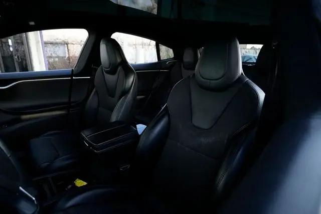 2017 Tesla Model S 75D
