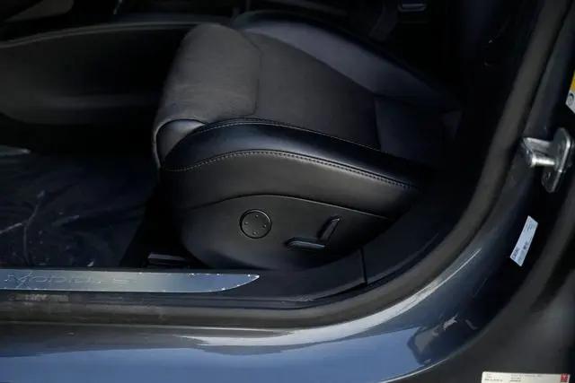 2017 Tesla Model S 75D