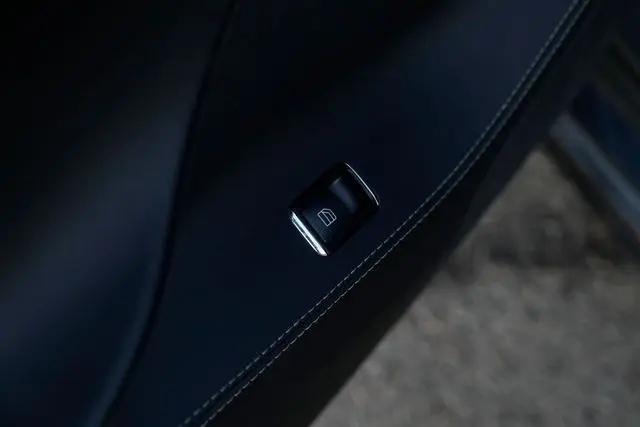 2017 Tesla Model S 75D