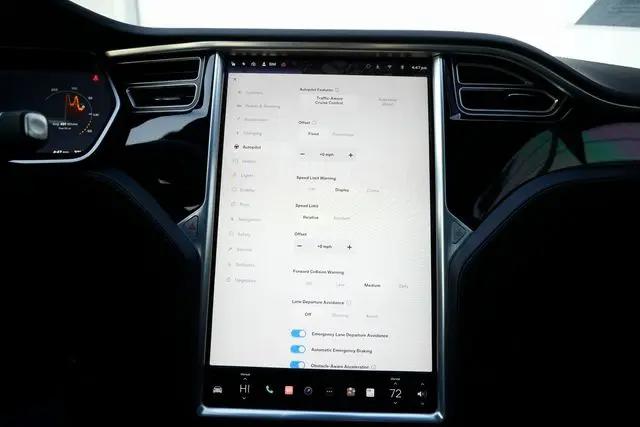 2017 Tesla Model S 75D