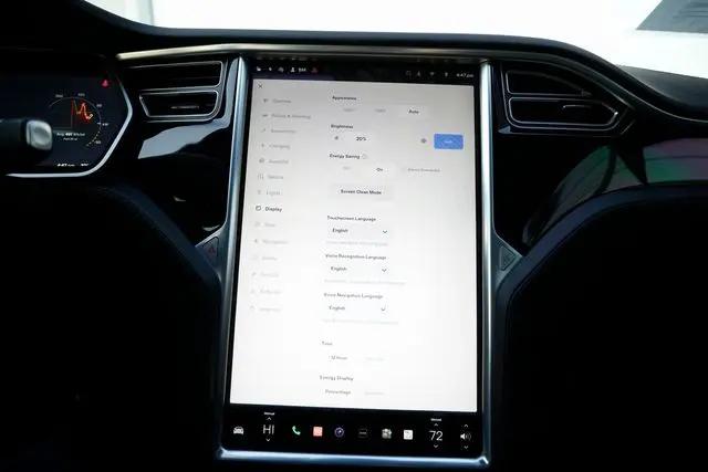 2017 Tesla Model S 75D