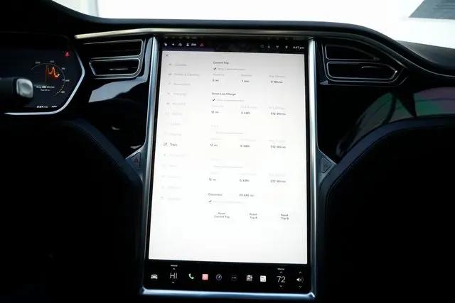 2017 Tesla Model S 75D