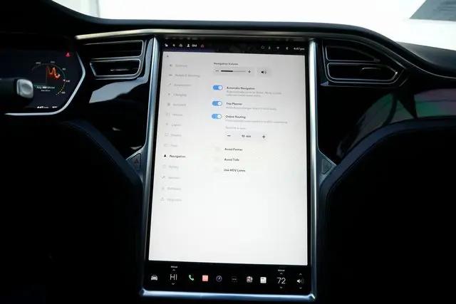 2017 Tesla Model S 75D