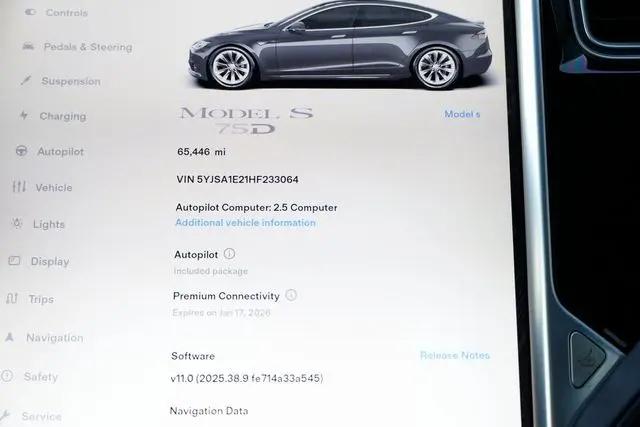 2017 Tesla Model S 75D