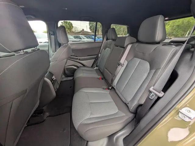 2026 Jeep Cherokee Laredo 4x4