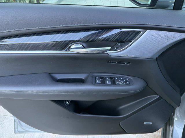 2024 Cadillac XT6 FWD Premium Luxury