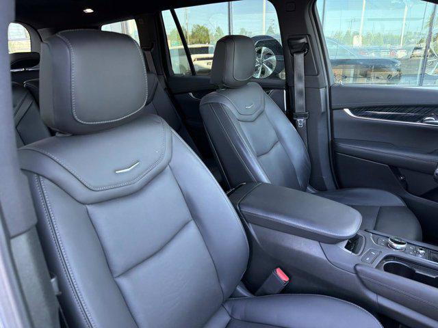 2024 Cadillac XT6 FWD Premium Luxury