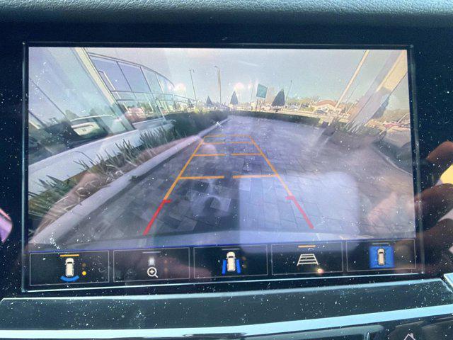 2024 Cadillac XT6 FWD Premium Luxury
